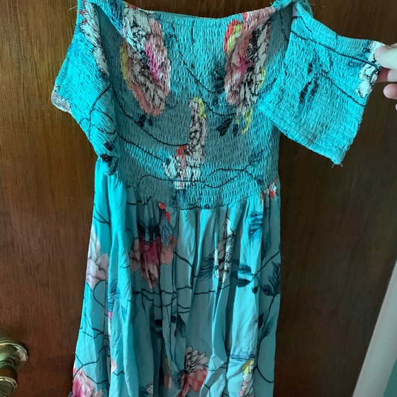 OFF THE SHOULDER SIZE SMALL OBO - Picture 4 of 5